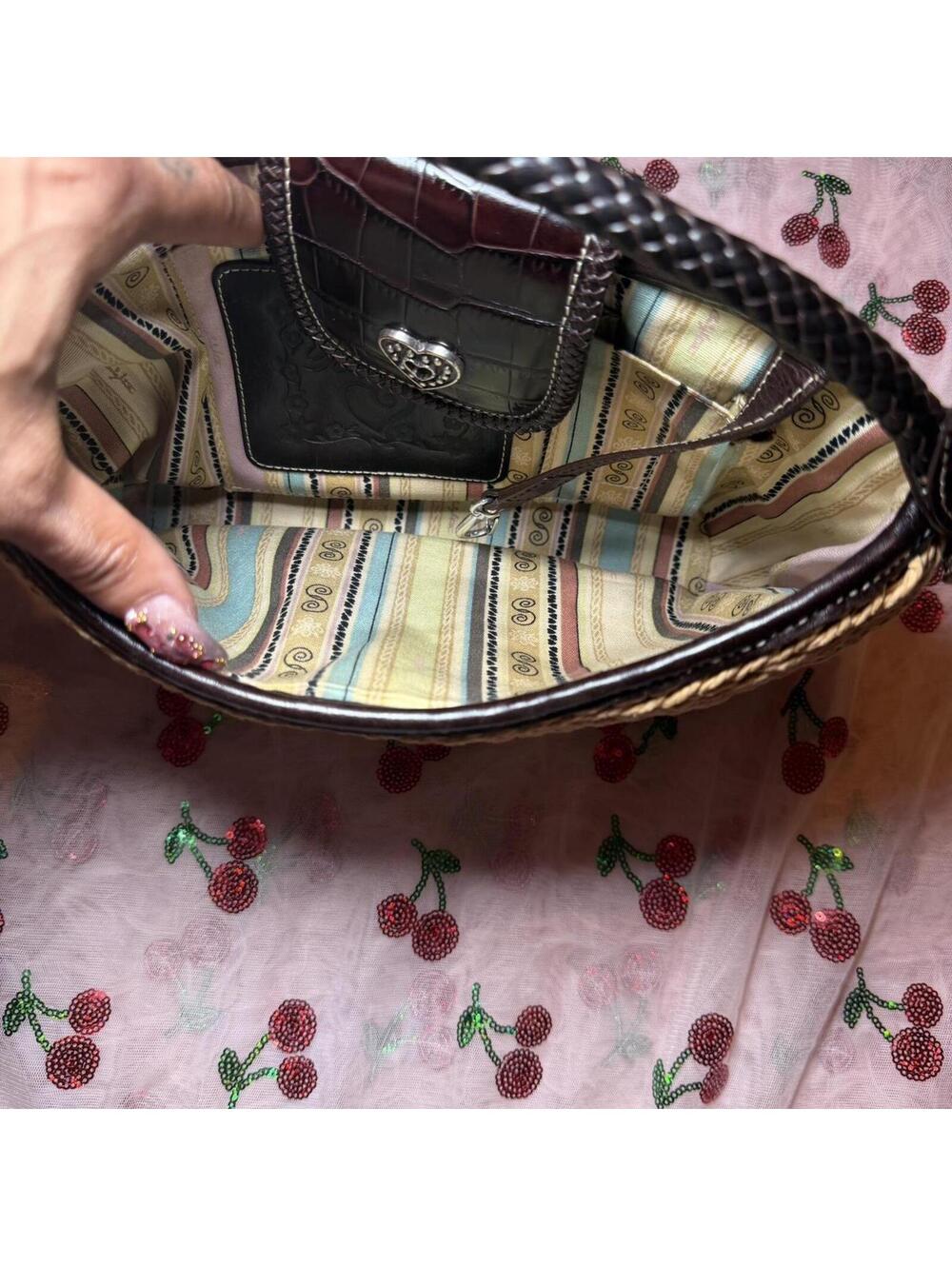 Brighton Brown leather and wicker purse with heart charm #coquette #cottagecore - Picture 4 of 7